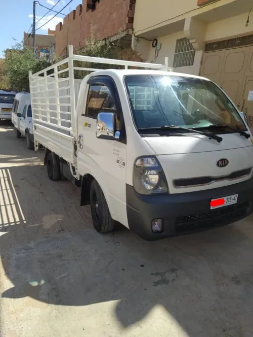 Kia Kia 2700 
