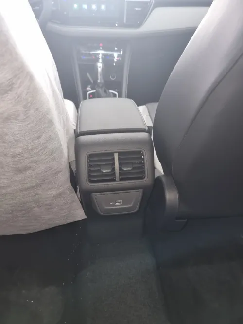 Volkswagen Jetta 2025 Jetta vs7