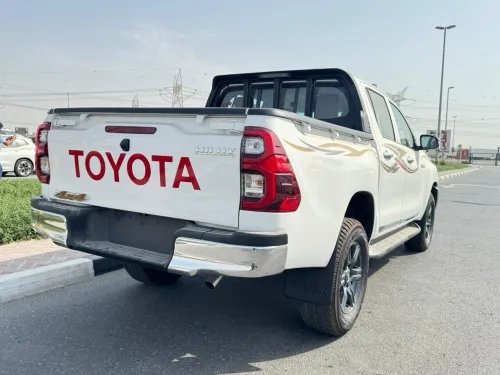 Toyota Hilux revo 2025 فطيم