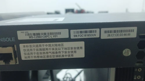 Switch Cisco 24 port 