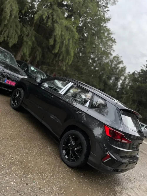 Volkswagen Jetta 2025 Vs5