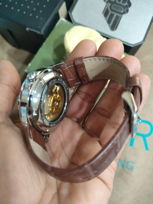 Montres originales pour hommes