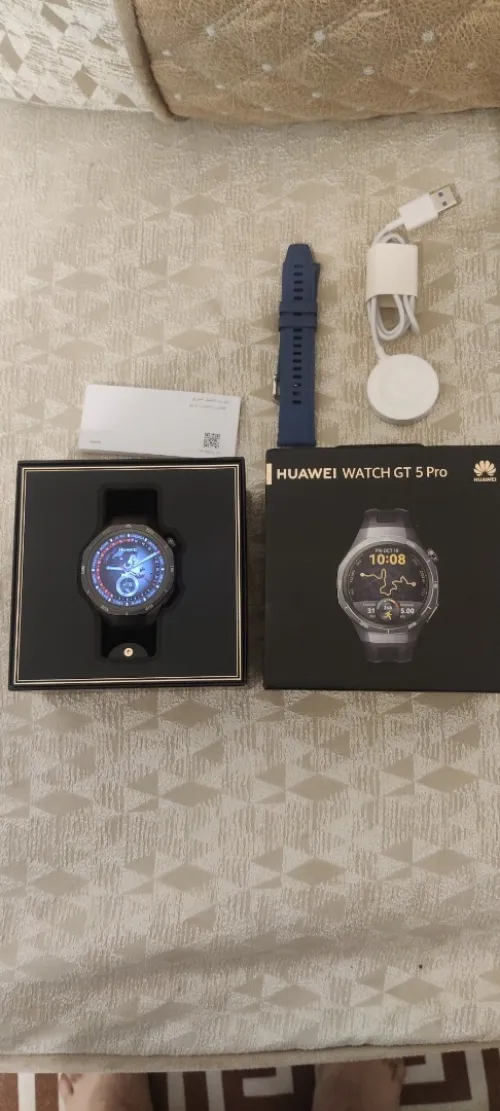 Huawei gt 5 pro état 10/ 10 