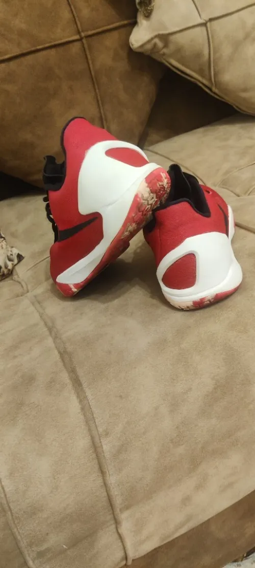 Nike original pointure 42 26.5 cm état 10/ 10 occasion comme neuf