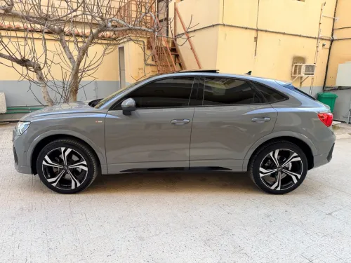 Audi Q3 2023 S-line
