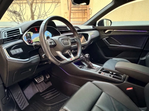 Audi Q3 2024 S-line