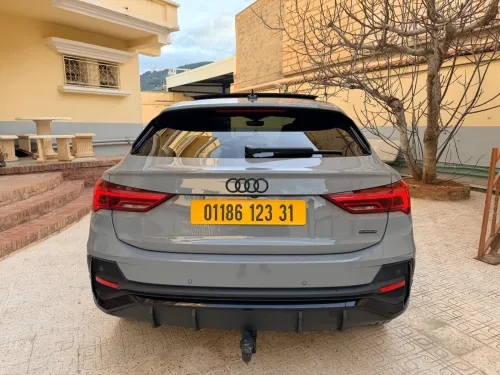 Audi Q3 2023 S-line