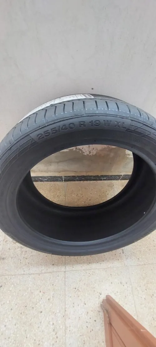 02 pneus continental 255 40 r19
