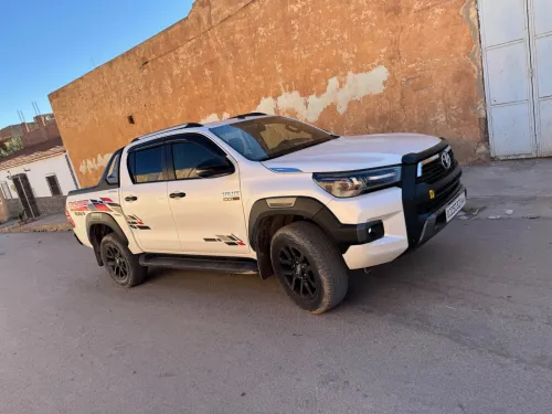 Toyota HILUX D4D 4X4 2021 ADVENTARE