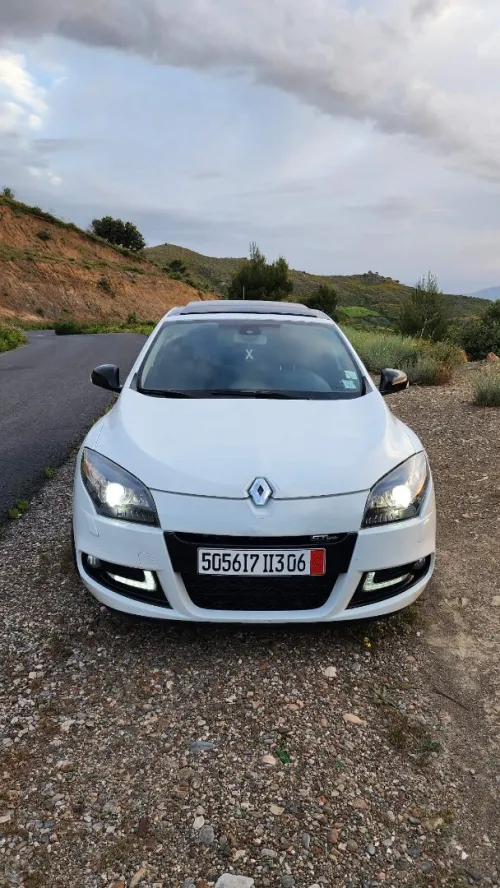 Renault Megane 3 2013 Black touch