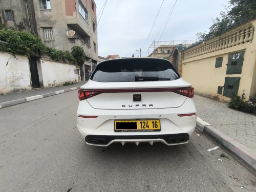 Cupra  Leon 2024 