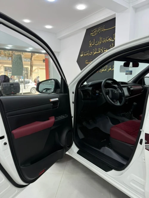 Toyota hilux 2025 