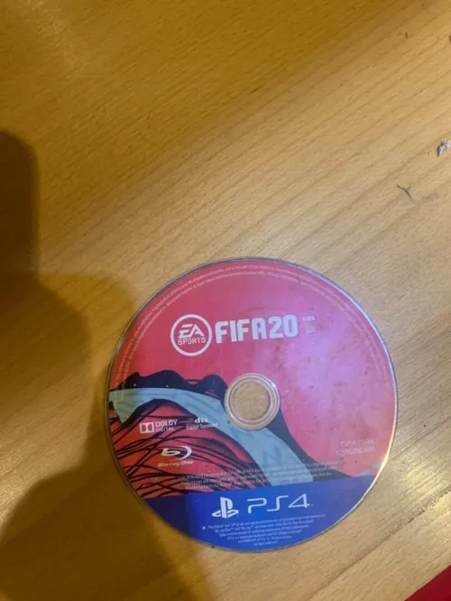 Play 4 slim 1To