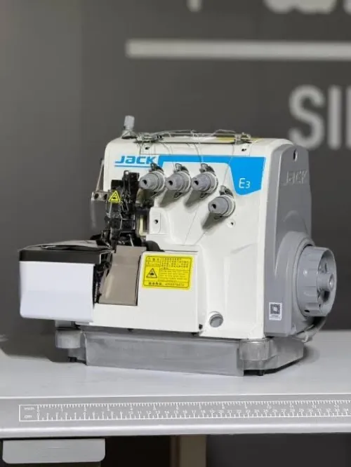 2 machine jack surjeteuse E3 4 files et 1 machine Jaki collreteuse industrielle cylindrique