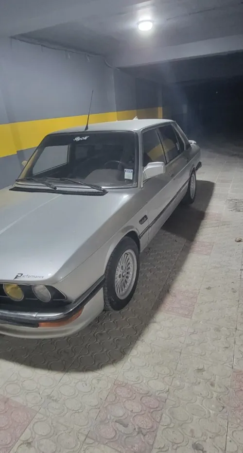 BMW E12 1979 Bonne état