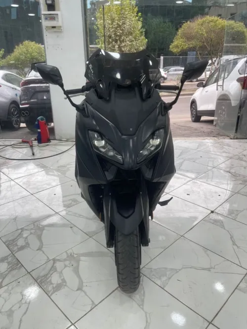 Tmax 562 2022