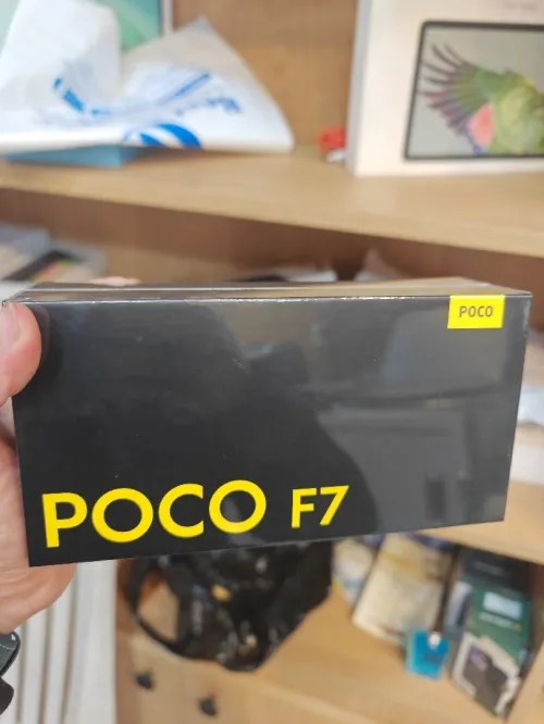 Poco F7