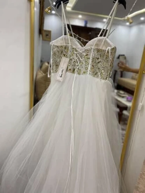 Robe blanche corset caba