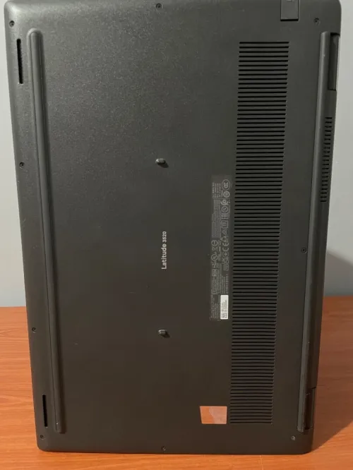 Dell latitude 3520 i5 1135G7 ram 16GB 256 SSD 15,6 FHD