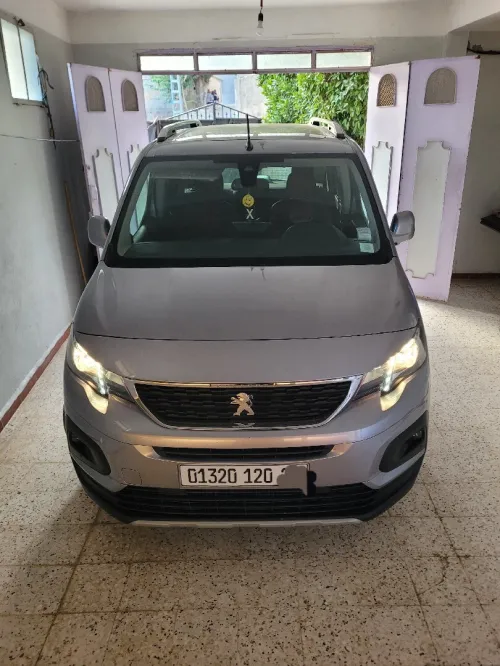 Peugeot Refter 2020 Alluer