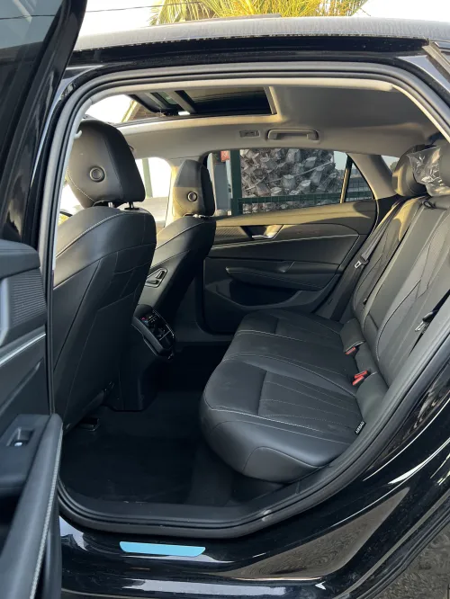 Volkswagen Passat 2025 Passat pro