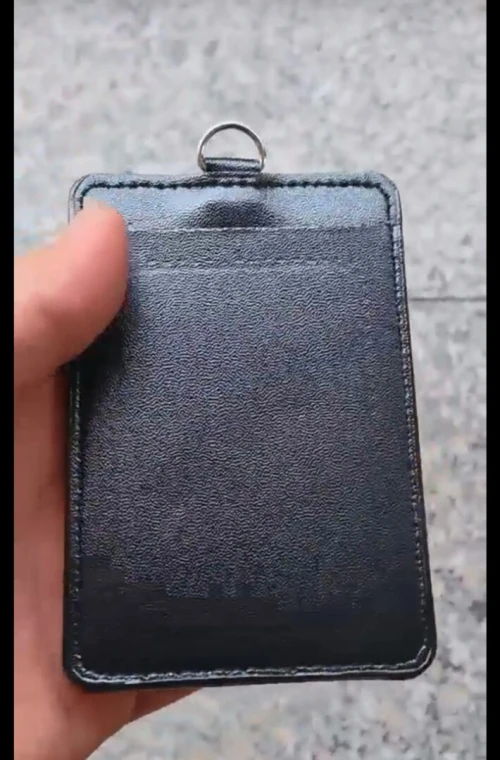 Porte badge véritable cuir 