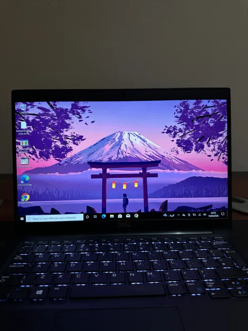 Dell atitude 7390