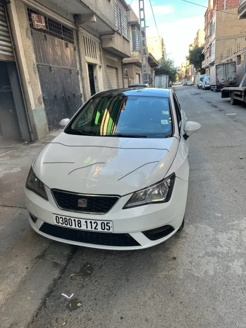 Seat Ibiza 2012 Fully +Toit ouvrant