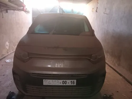 Fiat Doblo 2024 Italie 3place