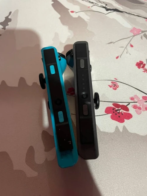 Nintendo Switch Flashée + Jeux Installés Très Bon État