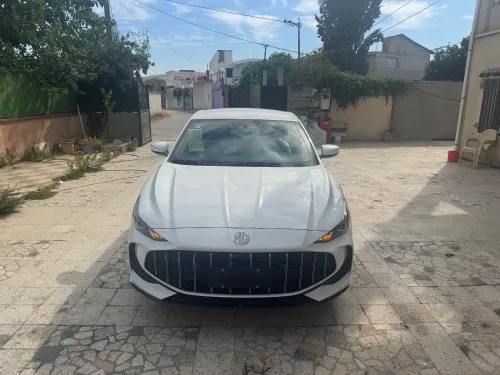 MG MG5 2025 Delux