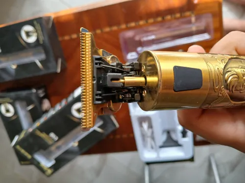 ماكينة الحلاقة الذكية Sky Power SK-T10 
