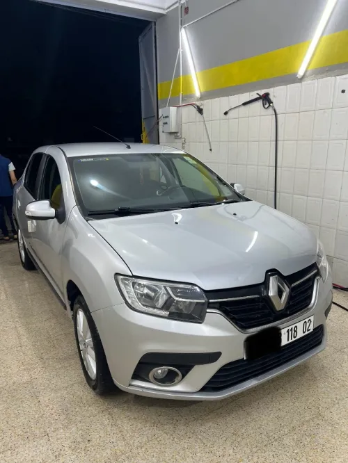 Renault Symbol 2018 Collection
