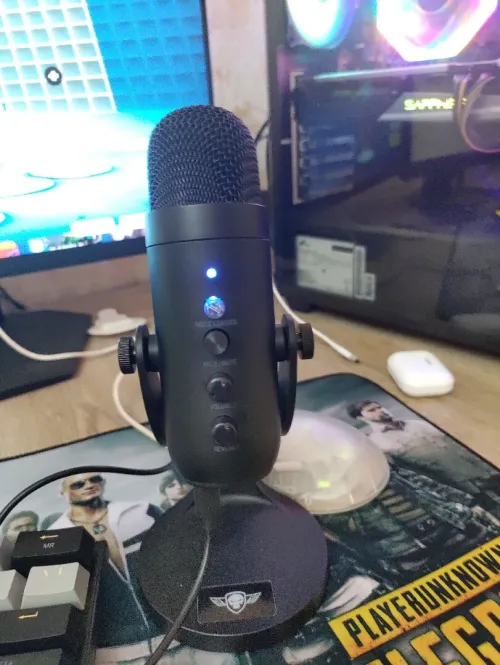 Mic spirit of gamer eko 700 