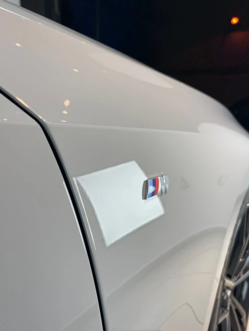 BMW Série 3 2024 M performance