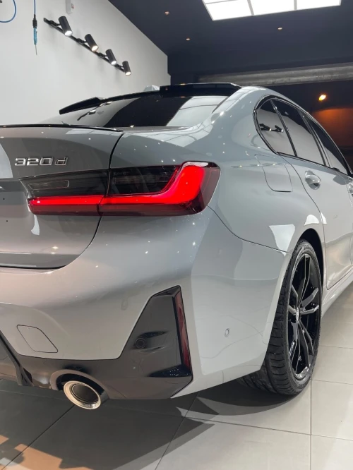 BMW Série 3 2024 M performance