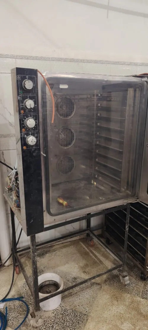 Four ventilée