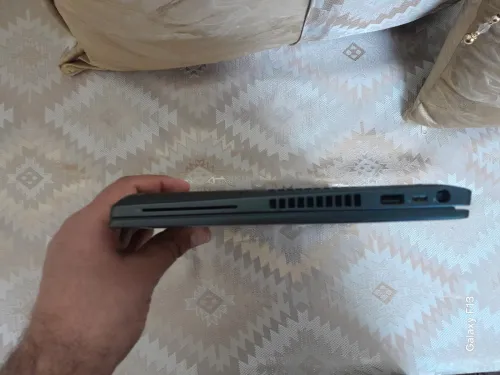 Dell latitude 5400 i5 8eme Tactile