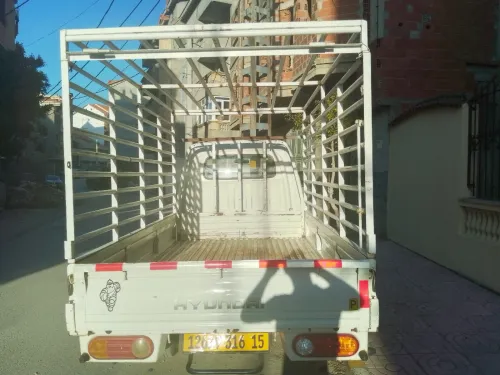 Hyundai H100 2016