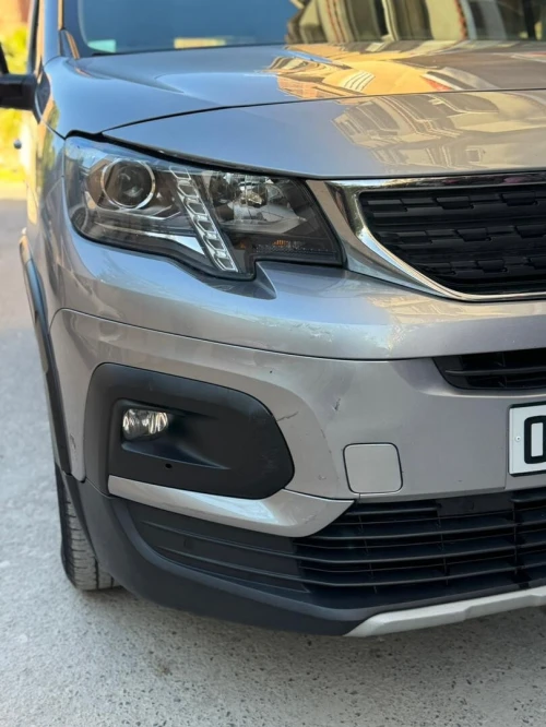 Peugeot peugeot rifter 2021 