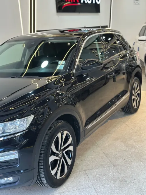 Volkswagen T-Roc 2022 Active