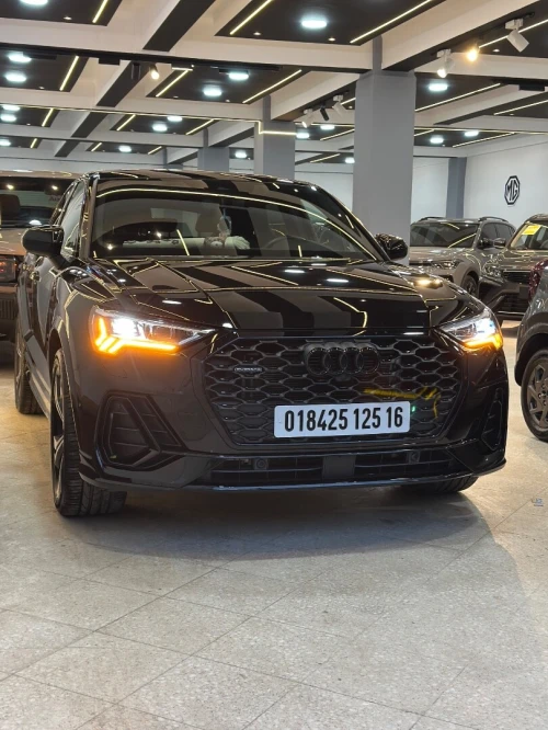 Audi Q3 2025 Fulle