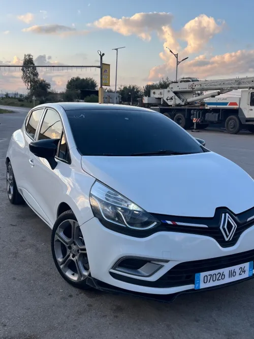 Renault Clio 4 2016 GT Line +