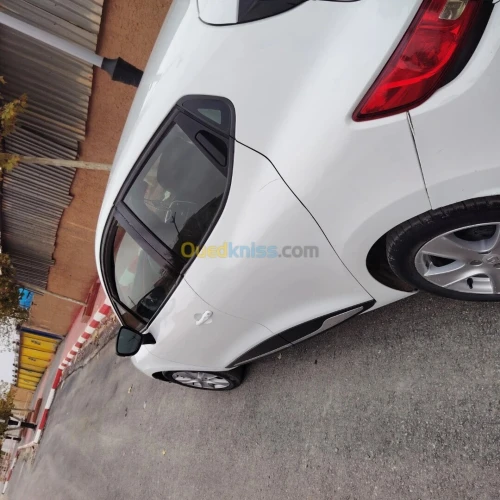 Renault Clio 4 2014 Exception