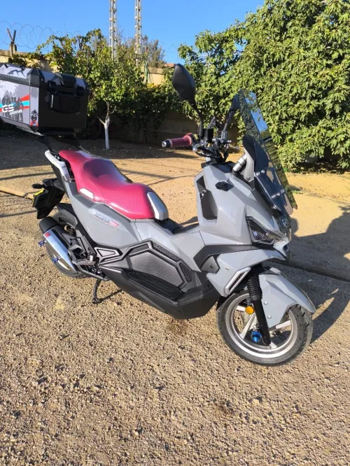 Hasky adv 200 Sym 