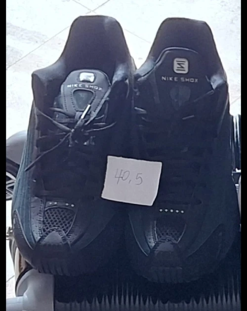Nike SHOX