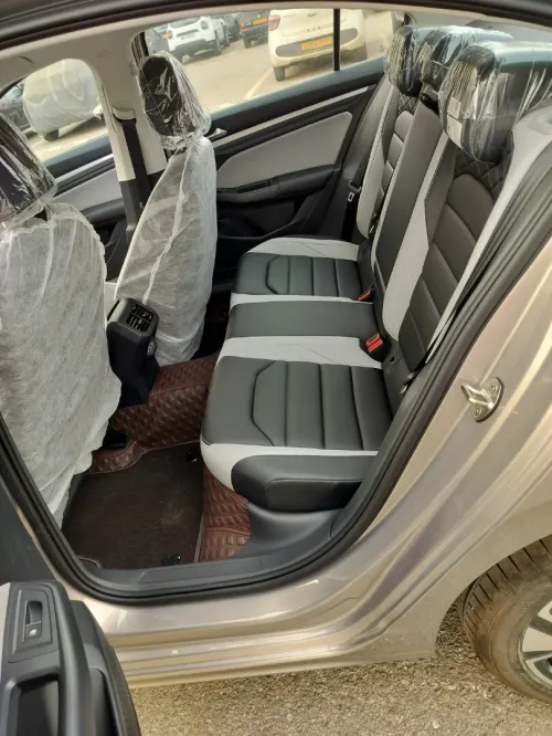 Volkswagen BORA 2026 300TSI DSG Premium