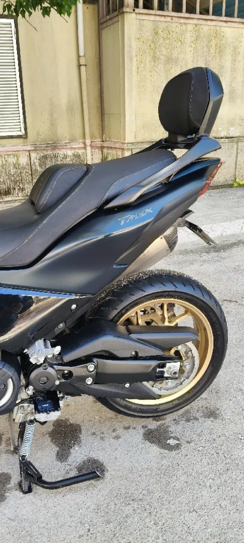 Yamaha t max 562 2022