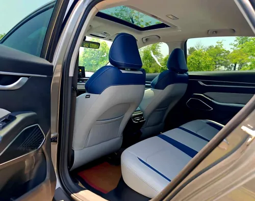 Geely Emgrand 2023 Exclusive GF