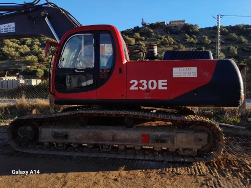 Poclain Jonyang 230E كراء بوكلا قوية، سريعة، ودقيقة 
